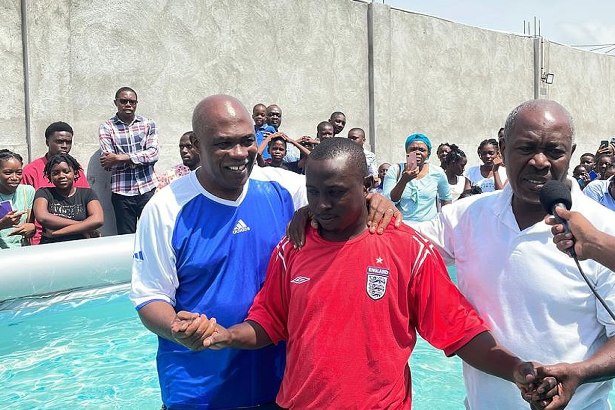 Paroisse AGAPE Akanda