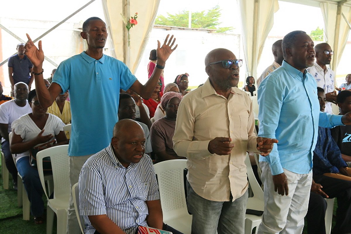 Paroisse AGAPE Akanda