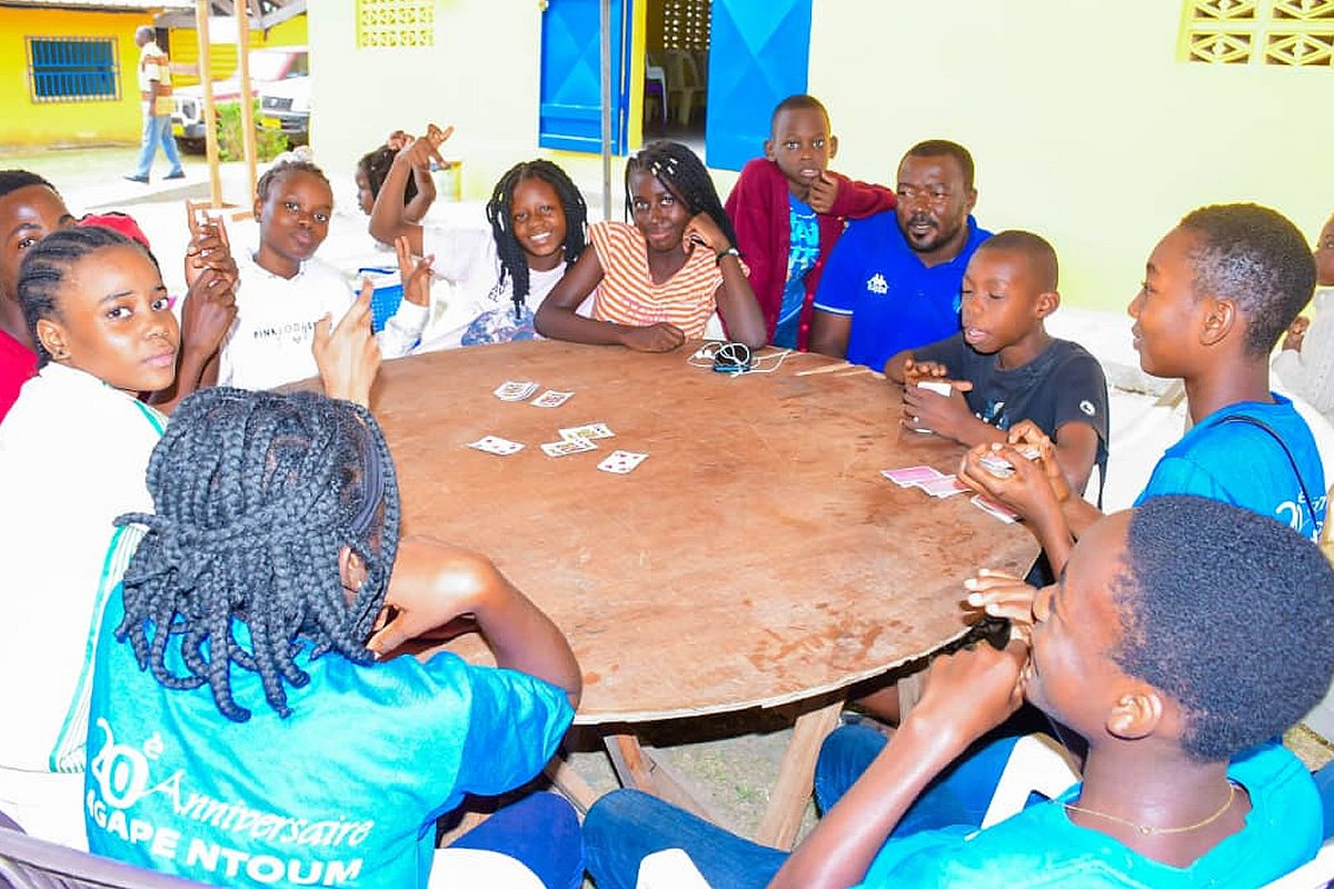 Paroisse AGAPE Ntoum