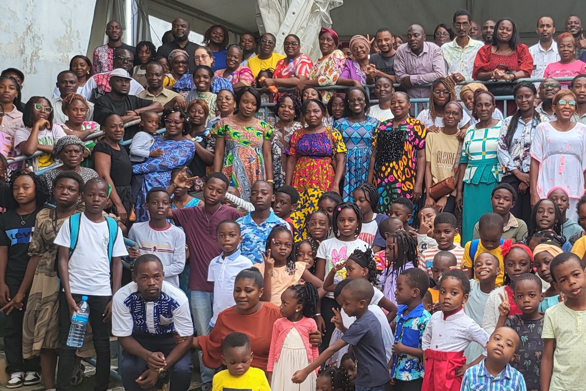 Paroisse AGAPE Nzeng-Ayong