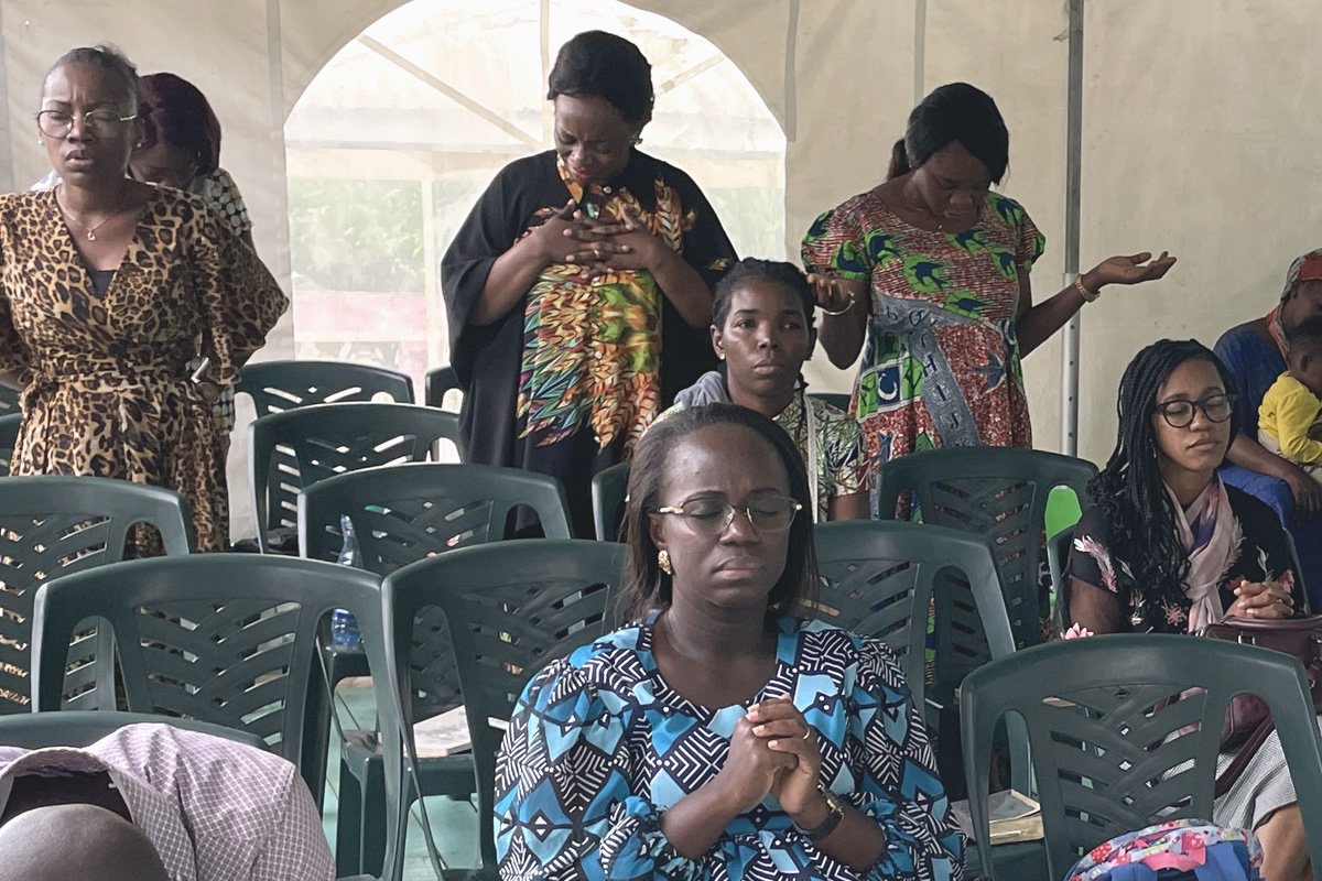 Paroisse AGAPE Nzeng-Ayong